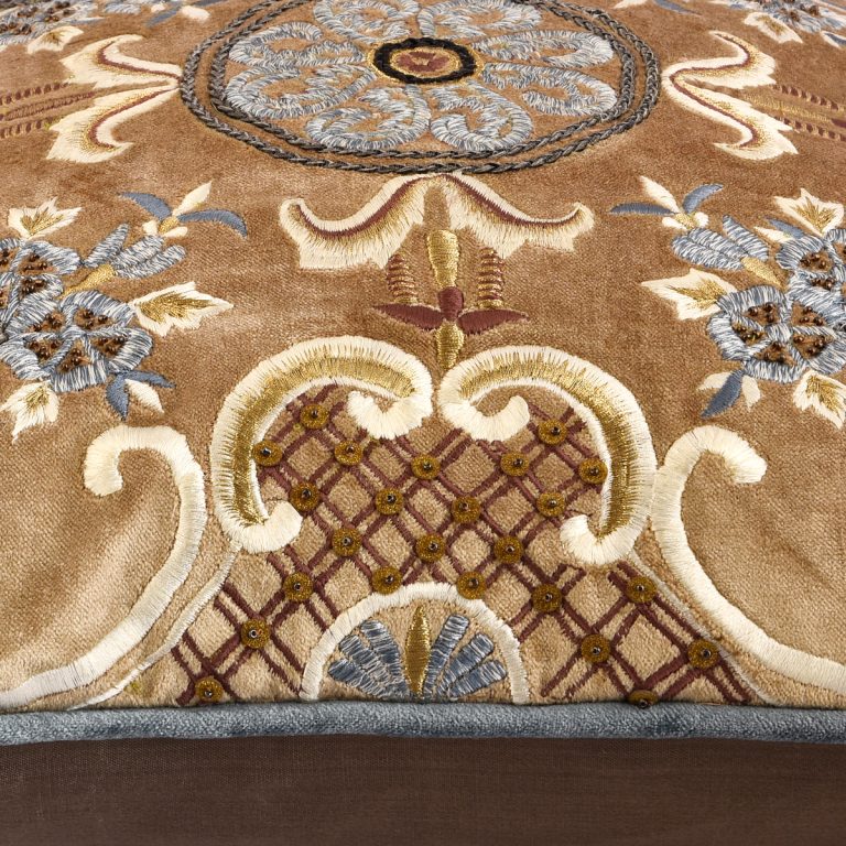 73_d-768×768 73_d-768×768